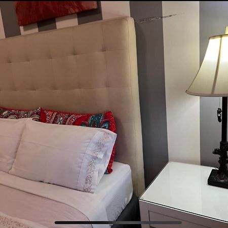 Hostal Rio Piedra Естелі Екстер'єр фото